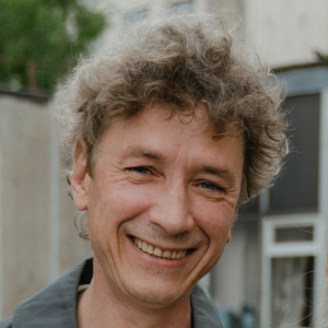 Актер Александр Яценко